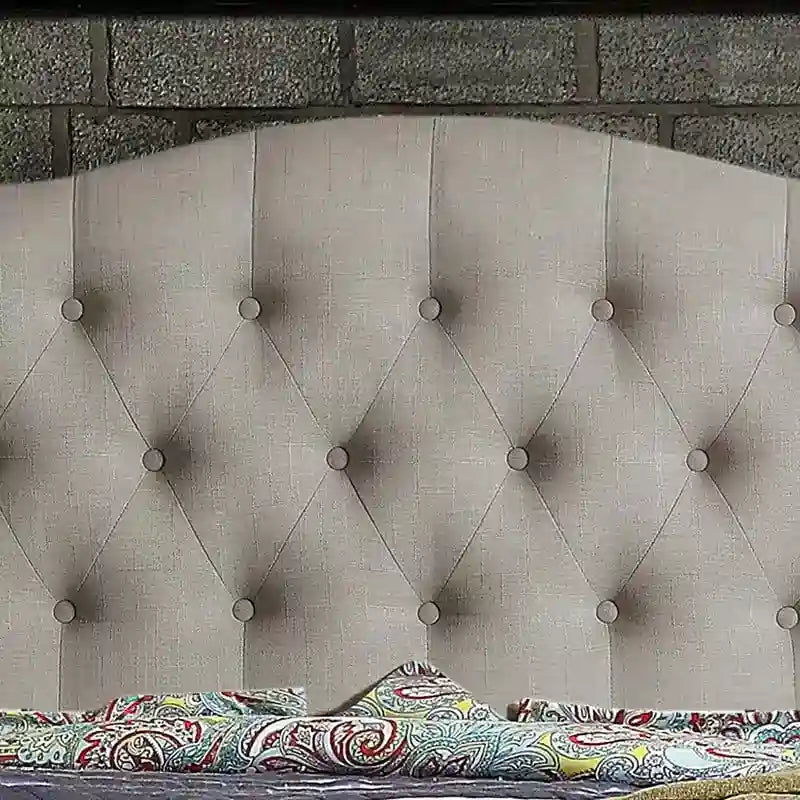 Tara Virgil Curved Upholstered Button-tufted Platform Bed Frame
